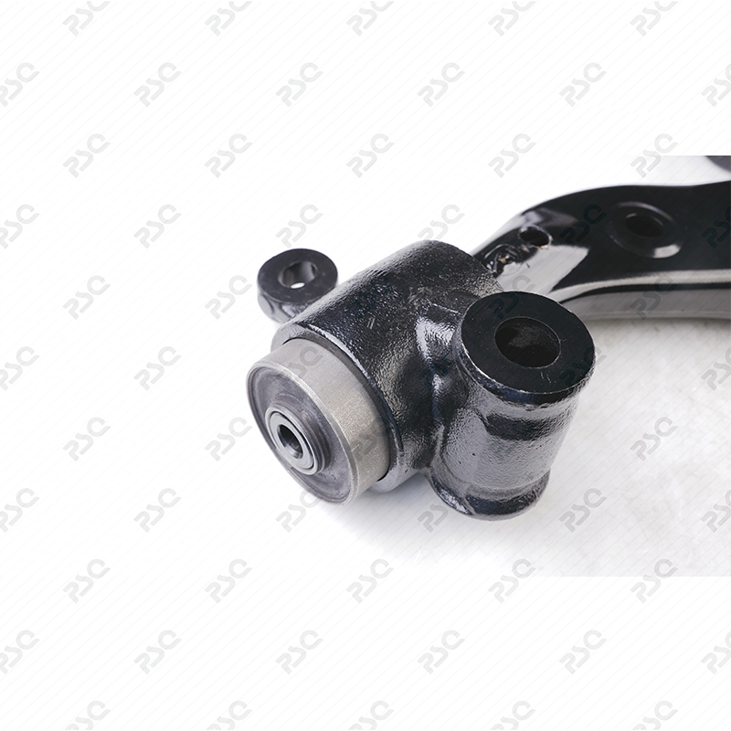 Mazda CX-5 2017 Suspension inférieure RH KD5H34300
